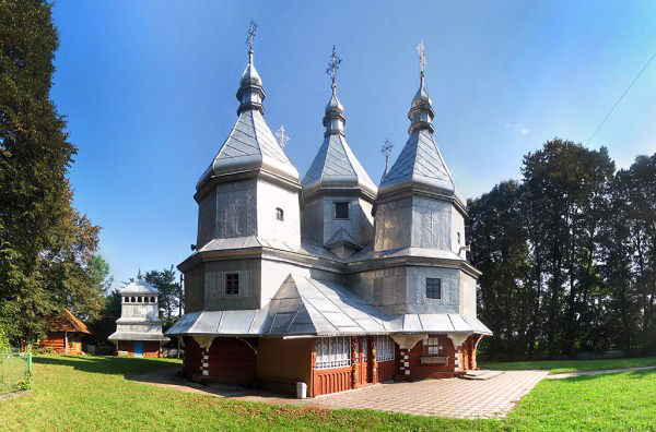 Nyjniy Verbij, région d'Ivano-Frankivsk - Tserkva de la Nativité de la Vièrge Marie, 1808
