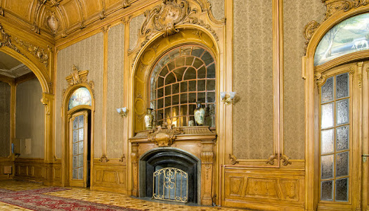 intérieur de la maison des savants