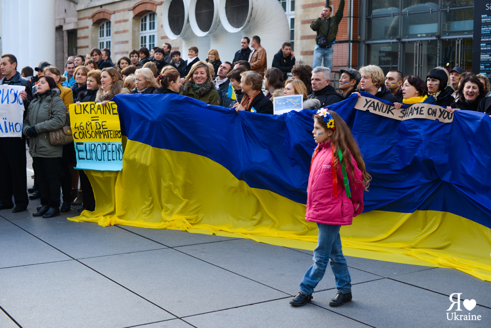 Euromaïdan à Paris dimanche le 8 décembre | J'aime l'Ukraine