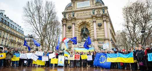 manifestation-ukraine-paris-saint-michel-f