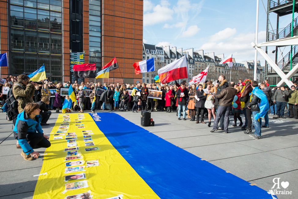 manifestation-ukraine-pompidou-23fevr-6